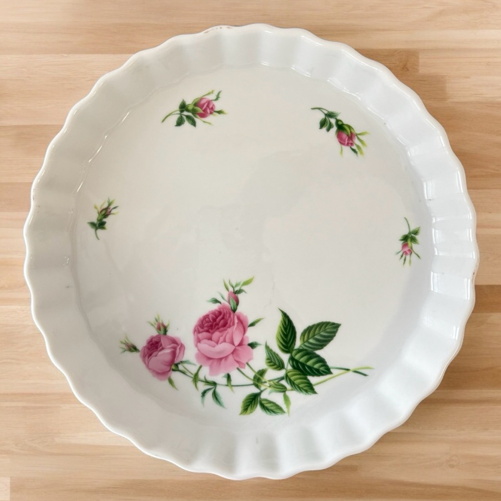 Vintage Christineholm Porcelain Rose Ruffled Edges Baking Dish 1970’s, 9.5”x1.5”